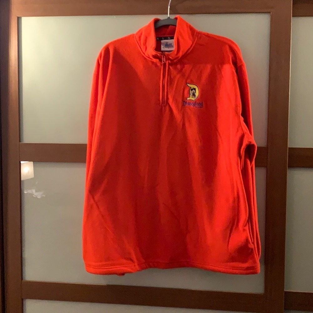 Men’s Disneyland resort fleece sweatshirt Sz L
